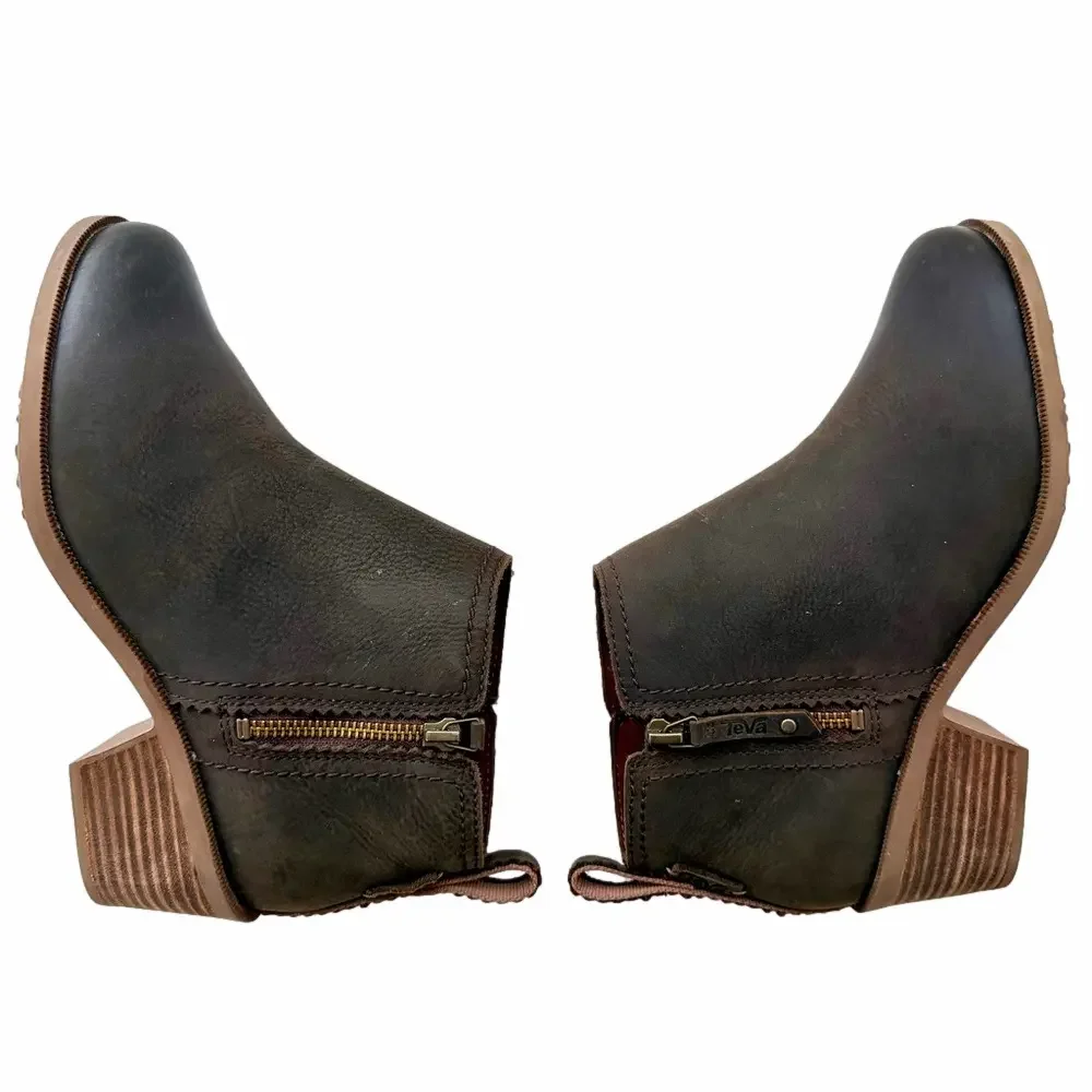 Teva Anaya Waterproof Dark Brown Leather Size 7.5 Ankle Booties NEW